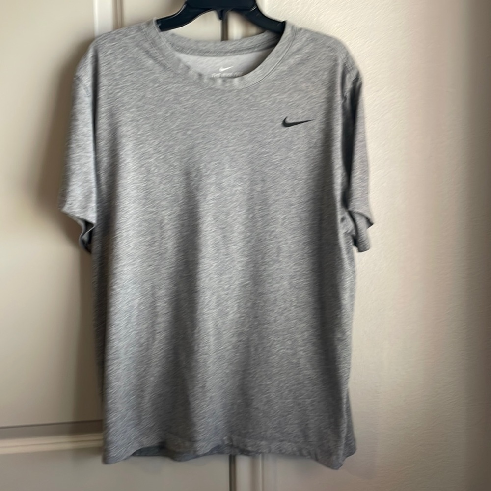 Like new Nike t-shirt